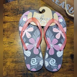 Rafters women size medium 7-8 flip flops grey pink white flowers